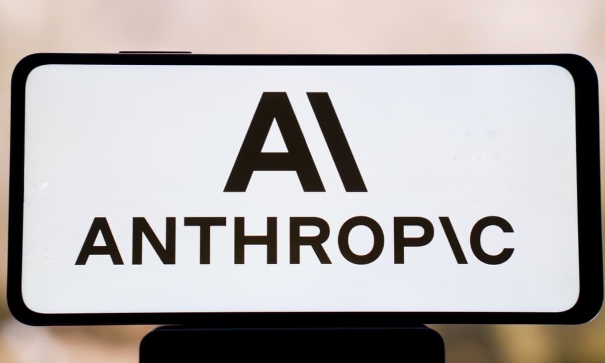 Anthropic Urges Governments to Secure Power to Halt Dangerous AI